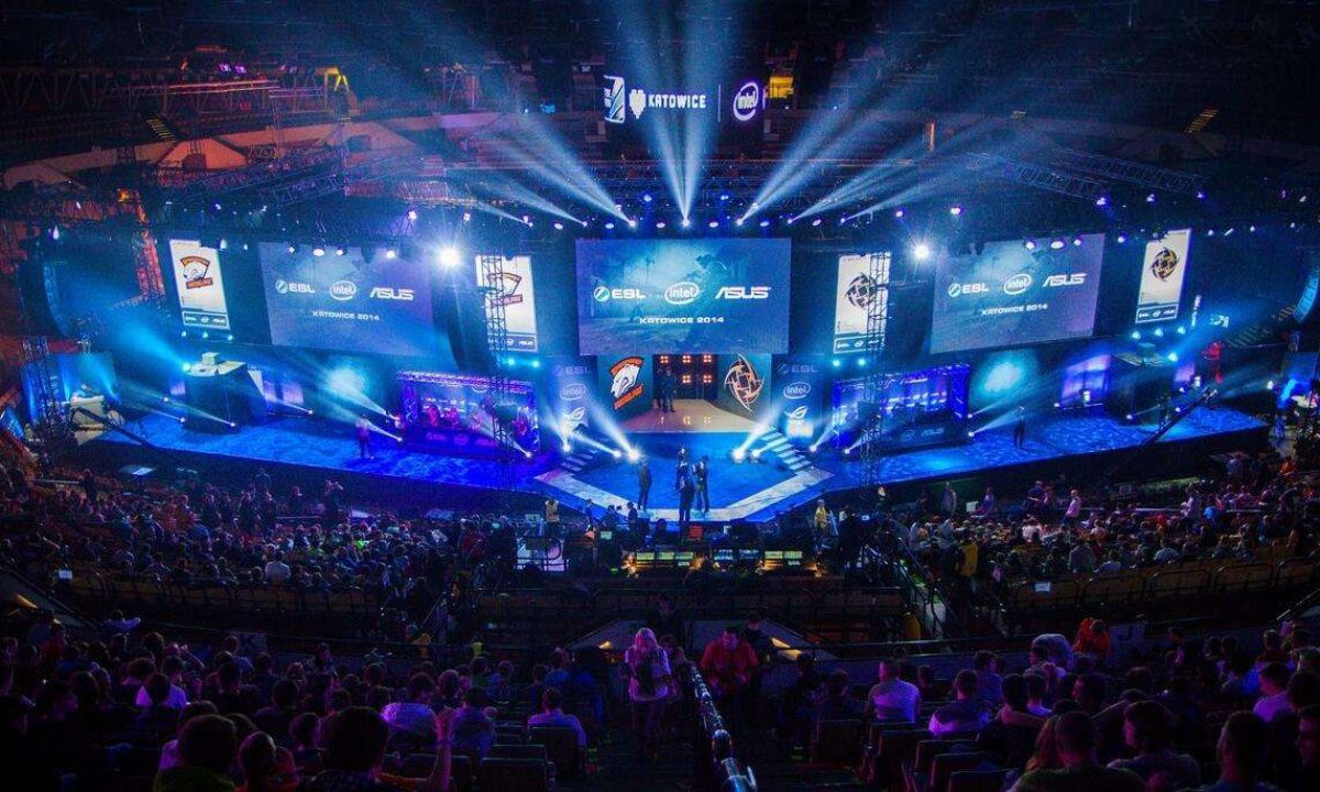 更重对手前 更重对手前